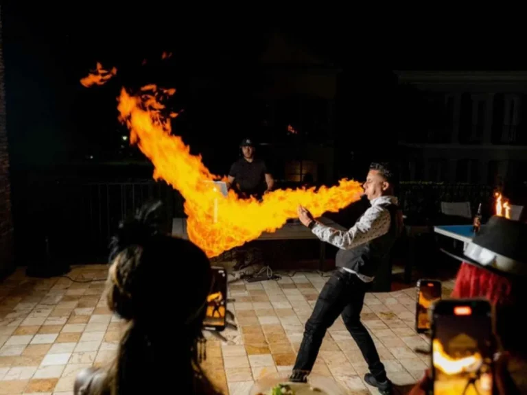 Should I Hire a Flair Bartender for My Florida Keys Wedding?