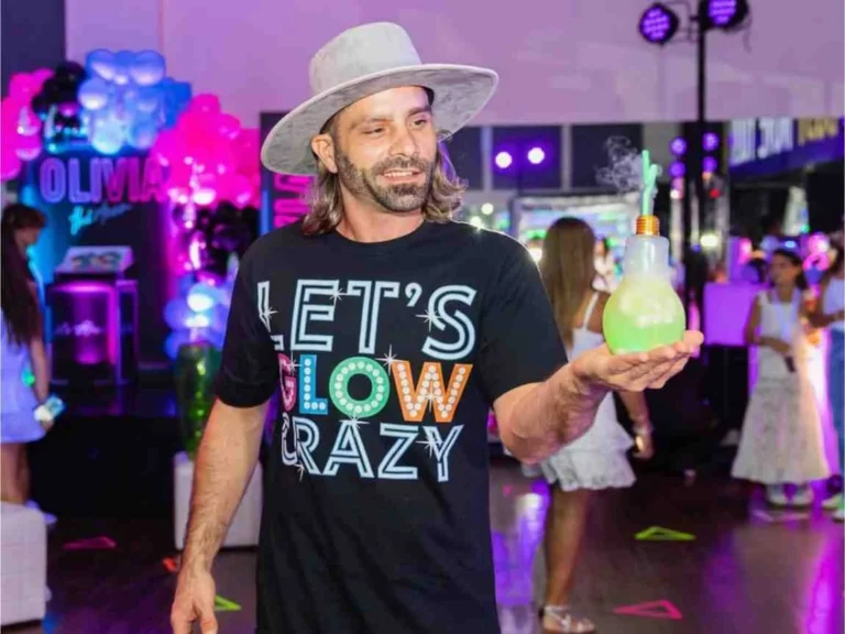 The Bartender Blueprint: Hiring Advice for Your South Florida Private Party